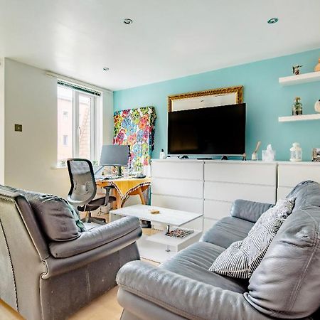 Central London Comfortable Homestyle Apartment Exterior foto